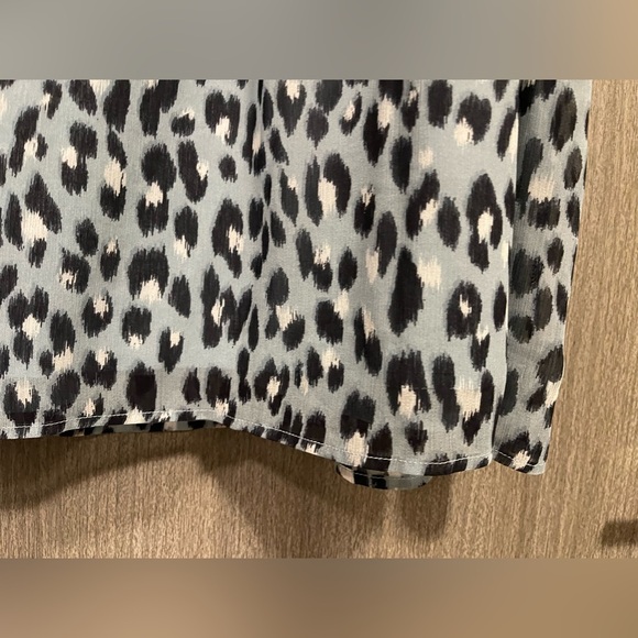 LOFT Gray and Black Leopard Print Long Sleeve Dress - Picture 7 of 16